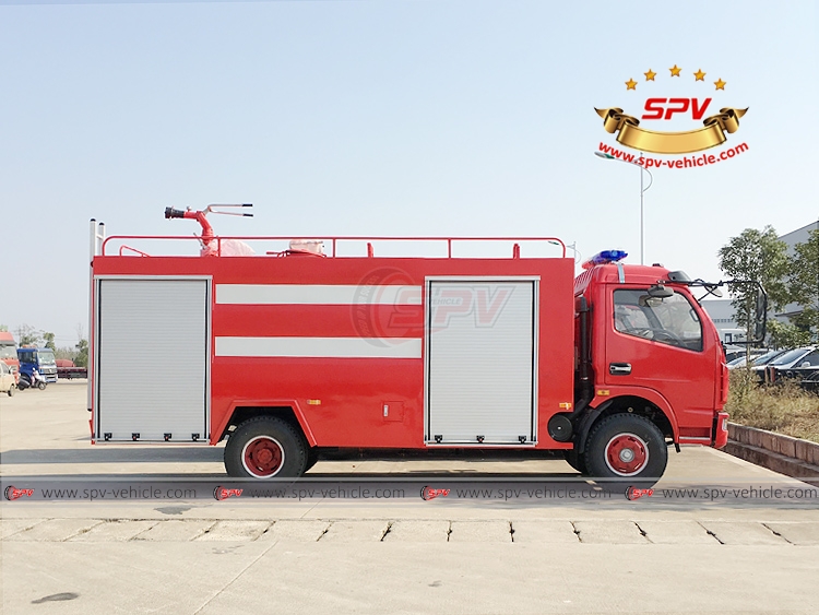 4,000 litres Fire Fighting Truck Dongfeng - RS